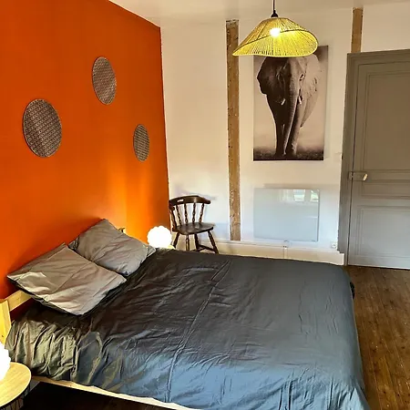 Chez Les Anciens Thelonne