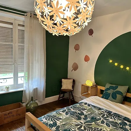 Chez Les Anciens Апартаменты