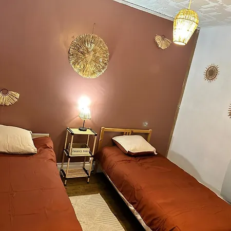 Chez Les Anciens Апартаменты Thelonne