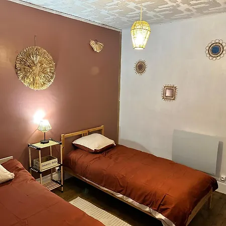 Апартаменты Chez Les Anciens Thelonne